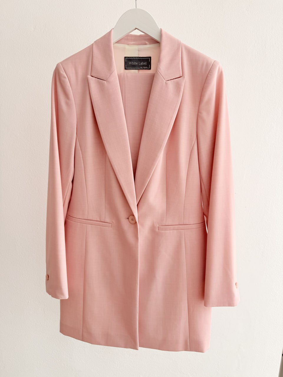 Women’s Pantsuit – Dusty Pink (Long Blazer)