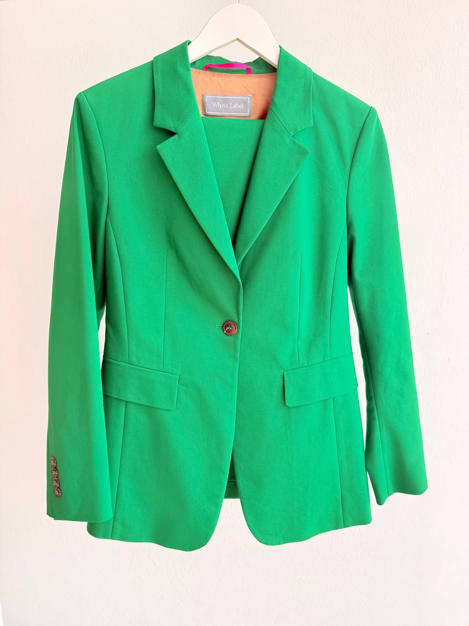 Women’s Pantsuit – Emerald Green (Standard Blazer)