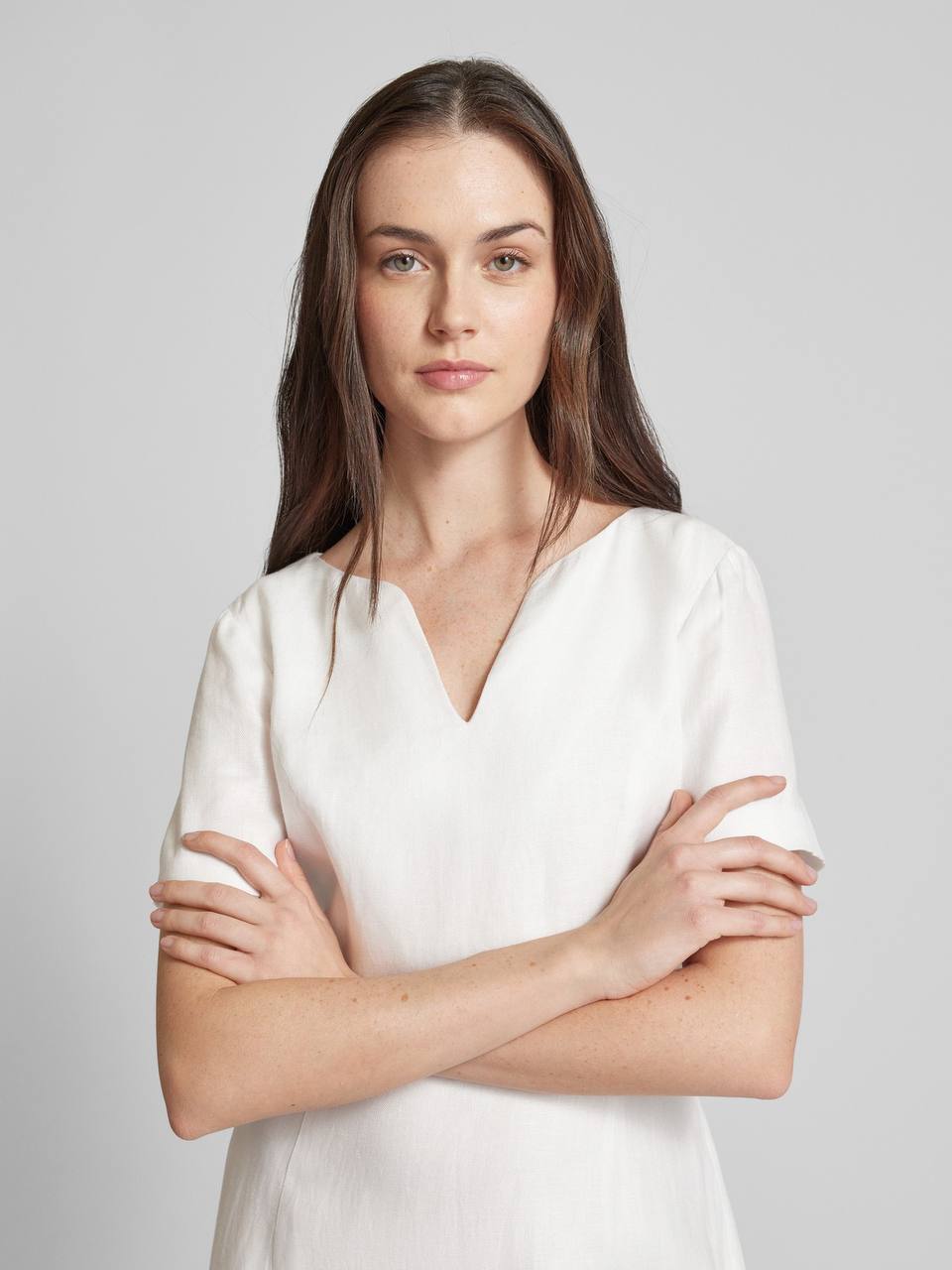 Women’s Linen Fitted Dress – White