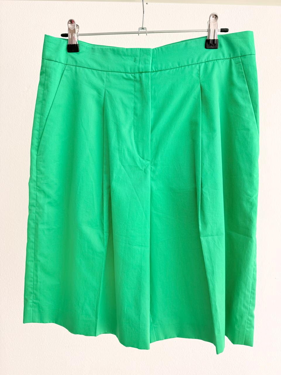 Women’s Classic Tailored Shorts – Green