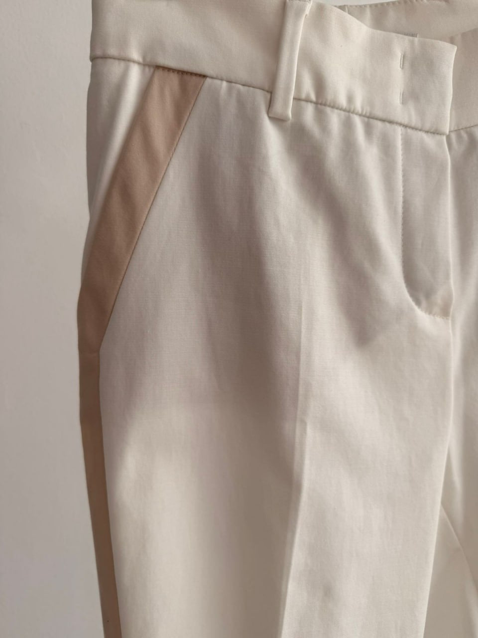 Women’s Tailored Pants with Contrast Side Panels – White & Coffee