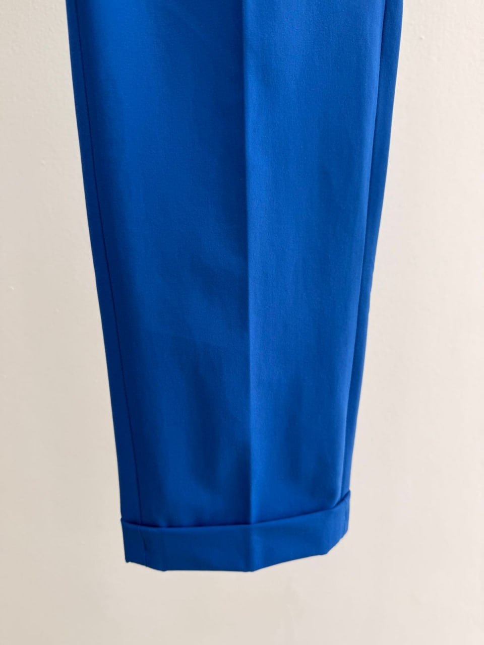 Women’s Slim-Fit Stretch Pants – Blue