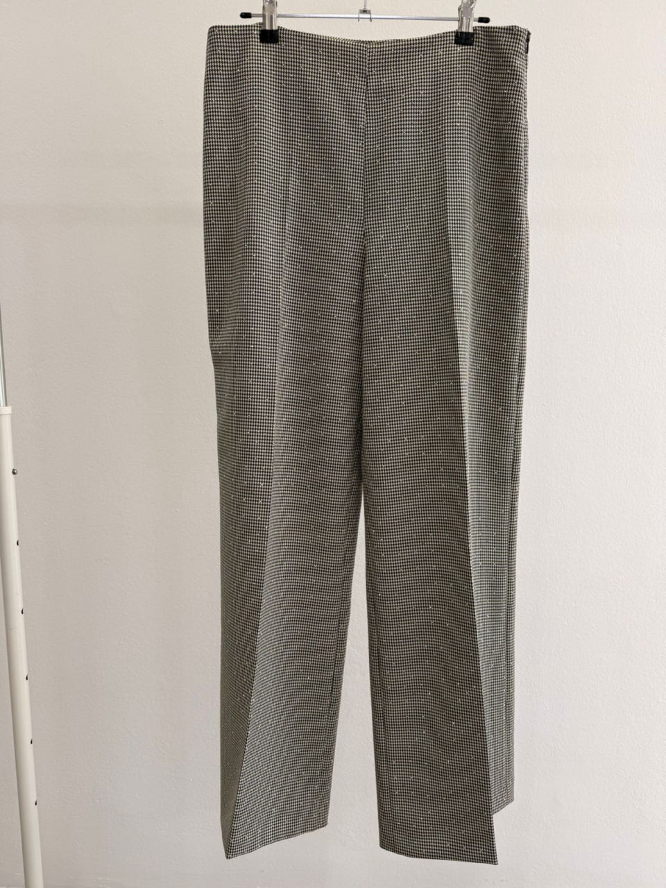 Women’s Straight-Leg Pants – Houndstooth with Rhinestones