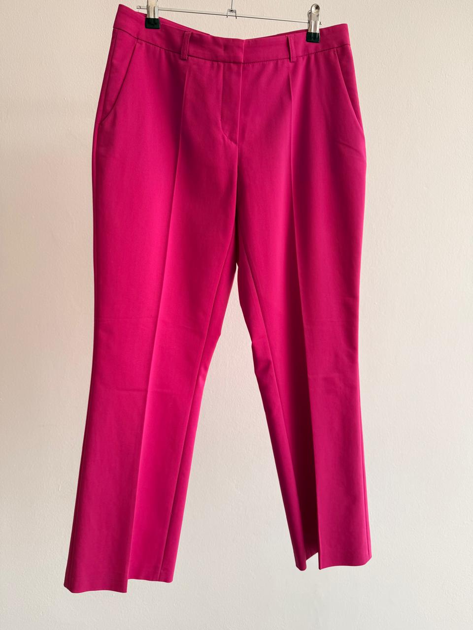 Women’s Cropped Tailored Pants – Fuchsia