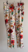 Women’s Cropped Printed Pants – Floral Art Print