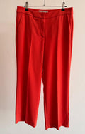 Women’s Cropped Classic Pants – Red